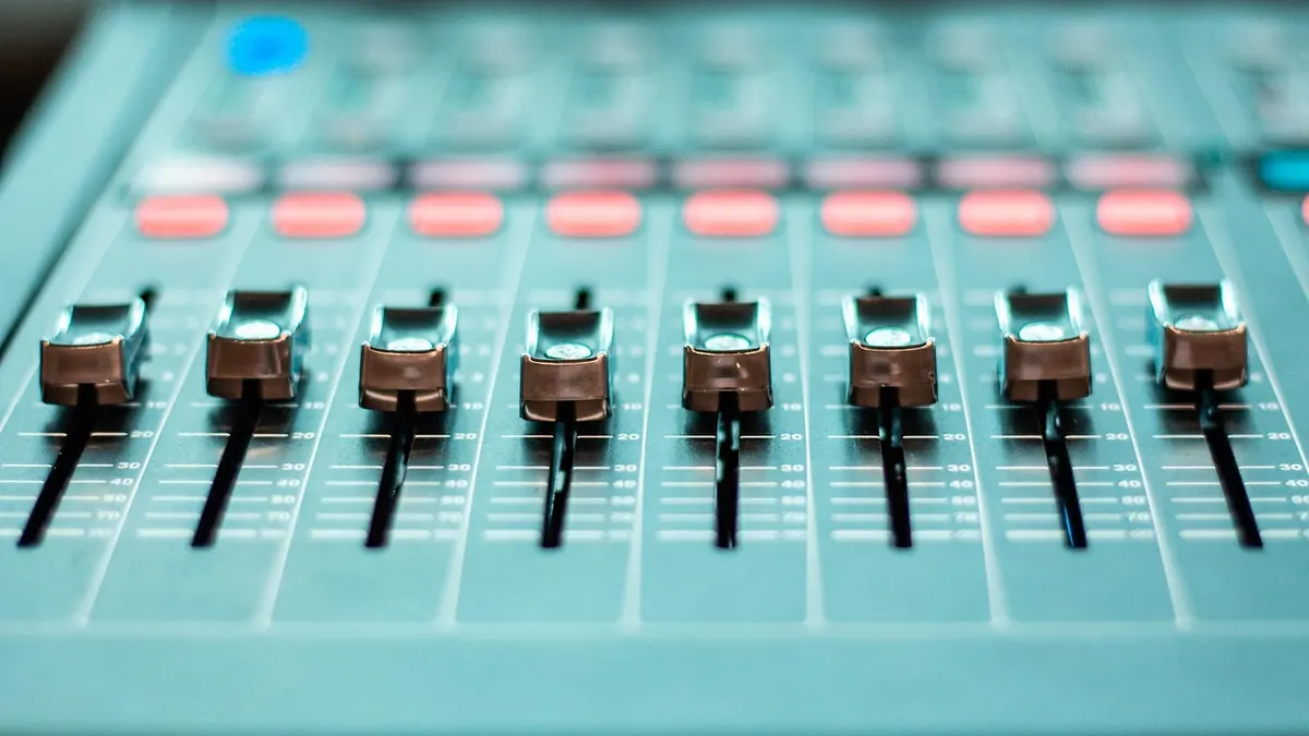 What Is Audio Compression? A Beginner's Guide for Music Producers